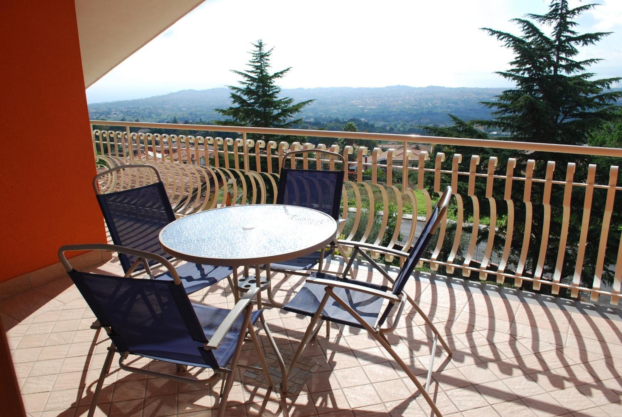 Etna Royal View Aparthotel Trecastagni Rum bild