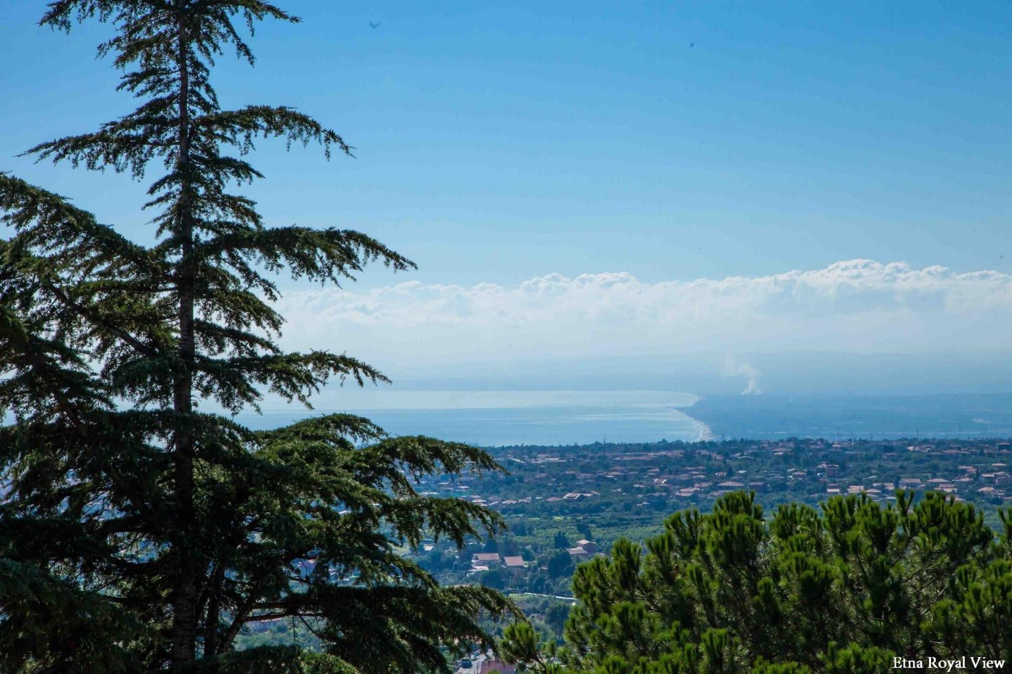 Etna Royal View Aparthotel Trecastagni Rum bild