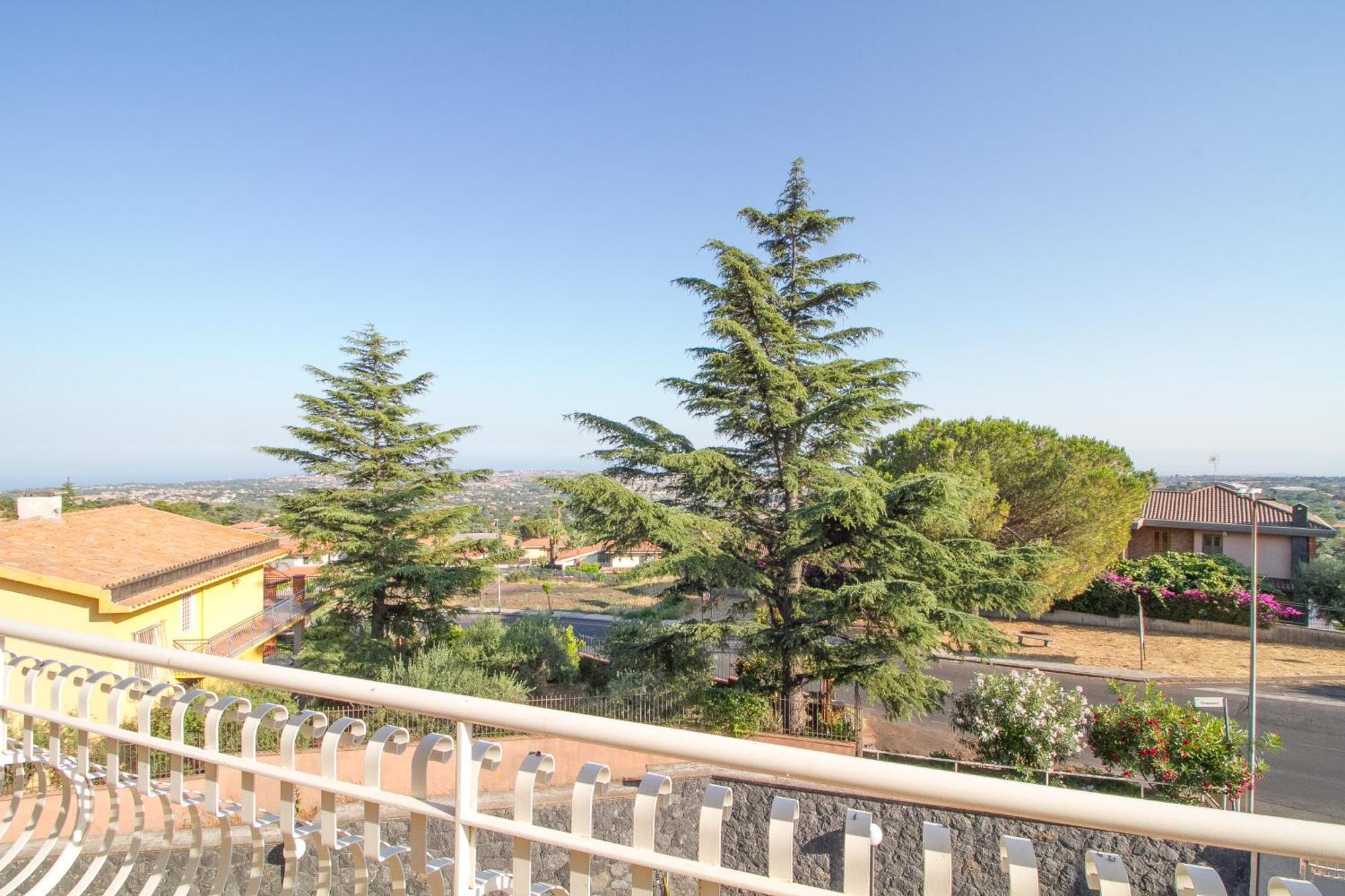 Etna Royal View Aparthotel Trecastagni Exteriör bild