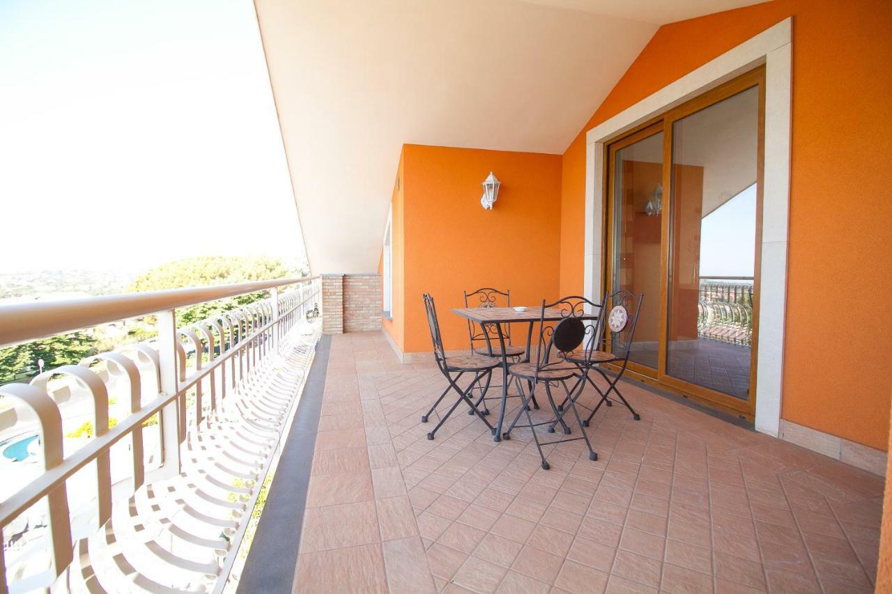Etna Royal View Aparthotel Trecastagni Exteriör bild